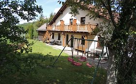 Les Hauts De Brochot
